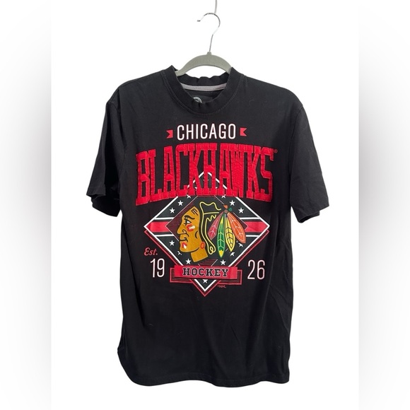 Chicago Blackhawks NHL Graphic T-Shirt Medium G-III Carl Banks - Picture 1 of 5